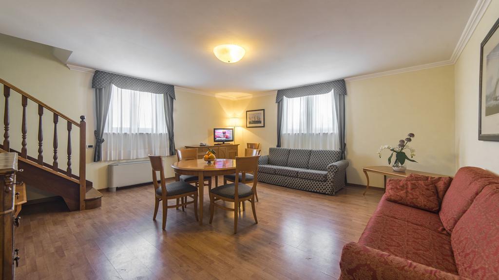 Hotel Ville Bianchi Γκράντο Εξωτερικό φωτογραφία