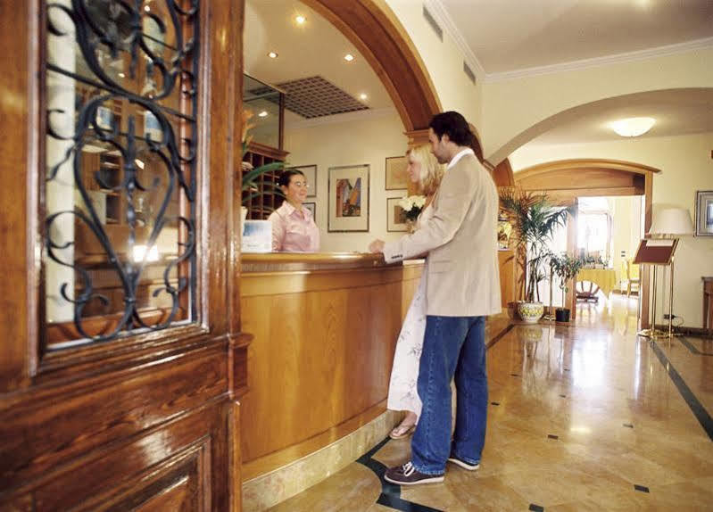 Hotel Ville Bianchi Γκράντο Εξωτερικό φωτογραφία